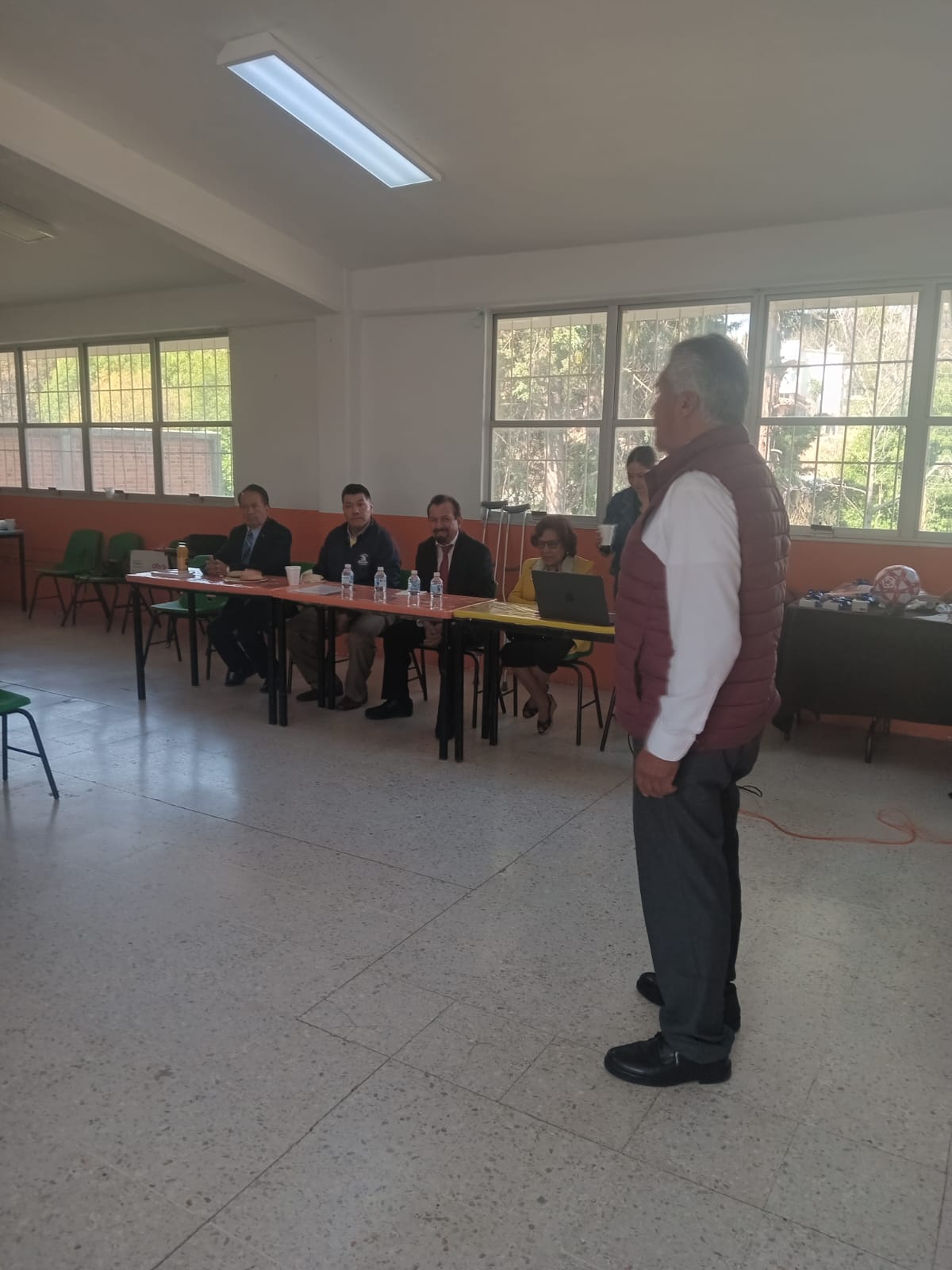 Zona 02 de Telesecundarias realiza Concurso de Oratoria 2025